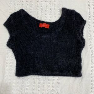 AKIRA fuzzy short sleeve crop sweater in size L